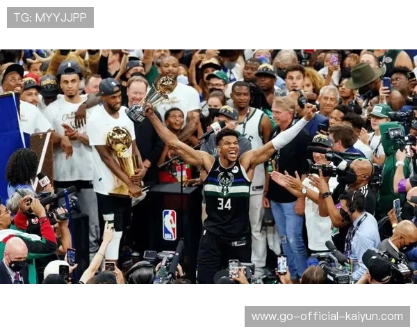 字母哥顶住防守，密尔沃基雄鹿不让一步