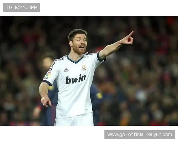 皇马质疑阿隆索战术安排，阿诺德承受利物浦球迷压力，阿隆索加盟皇马